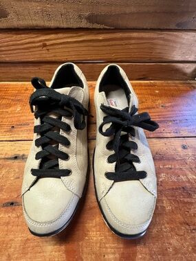 FootJoy Women's Athletic Sneakers in Cream with Black Laces